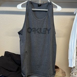 Mens Oakley Tank top new w/o tags